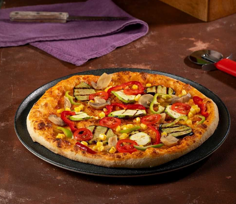 SEBZELİ PİZZA